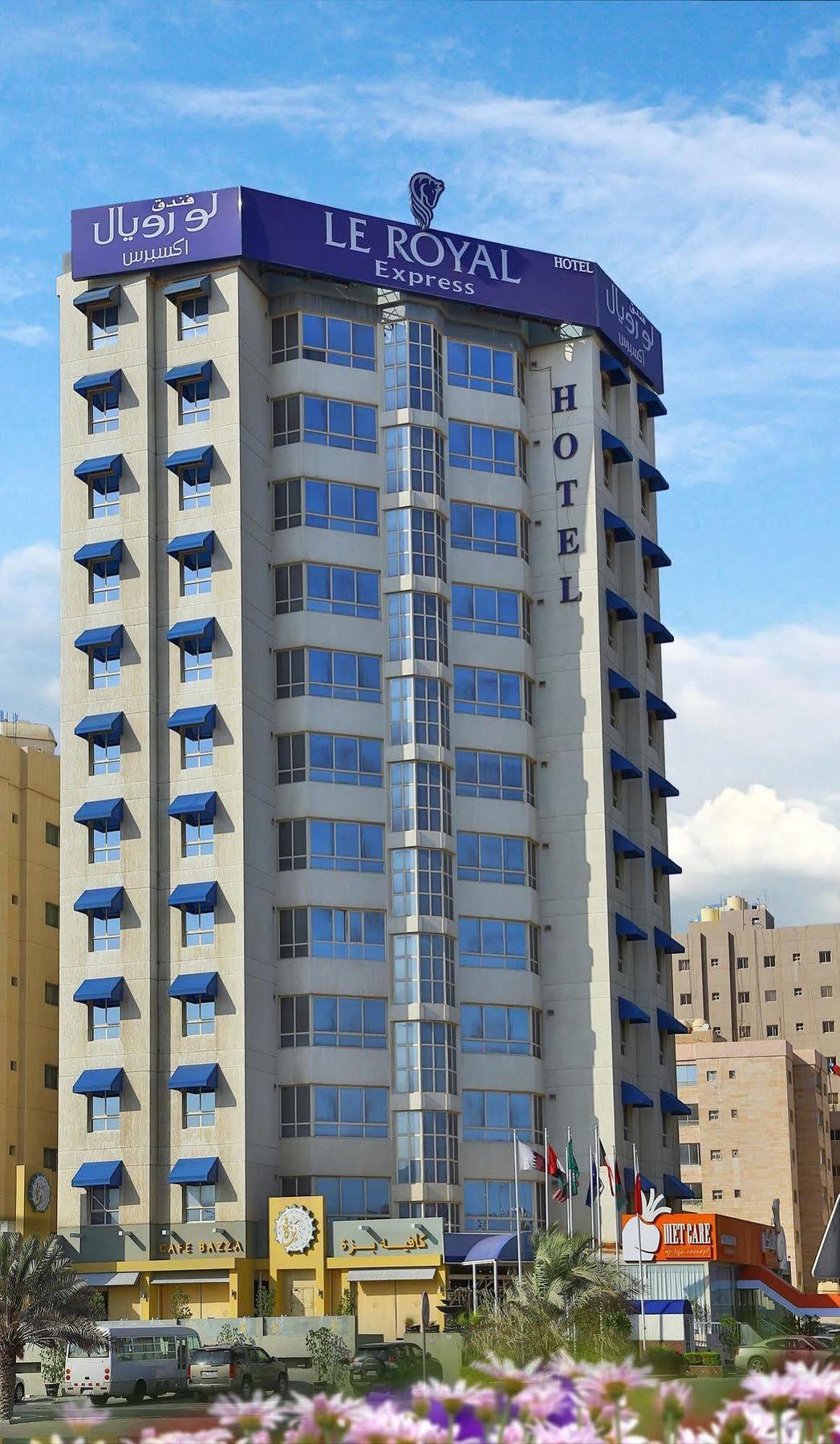 Le Royal Express Salmiya Hotel Exterior photo